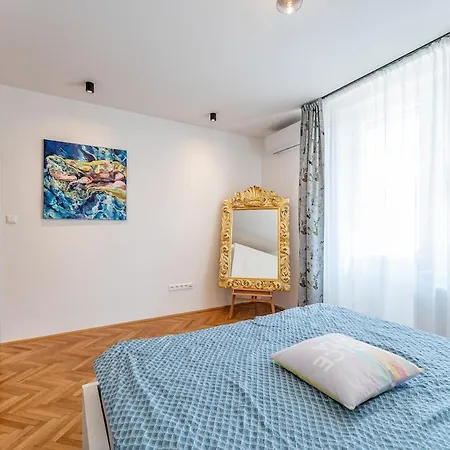 Appartement Slovenskej Jednoty, *